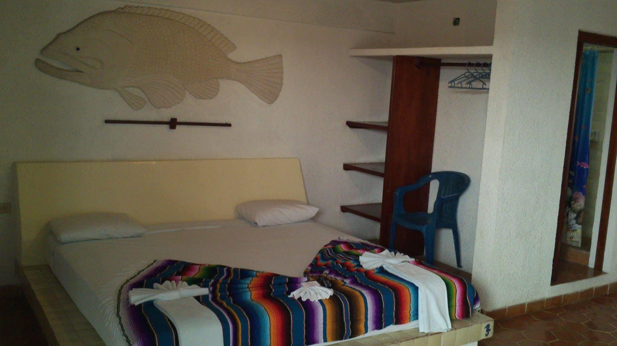 Safari Inn Cozumel Exterior photo